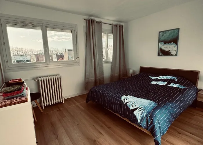 Superbe Appartement T3 Renove - Calais Nord